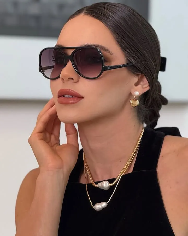 Under Style Collection - Black Sunglasses w/ Black Gradient Lenses