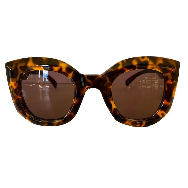 Light Collection - Turtle Print Sunglasses w/ Burgundy Arms
